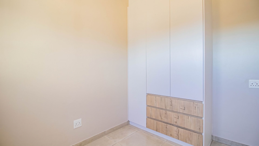 4 Bedroom Property for Sale in Country Club Western Cape